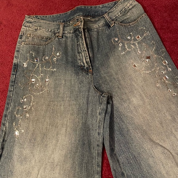 Jeanology Denim - 🎀Jeanology Bedazzled Jeans!🎀